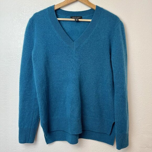 Saks Fifth Avenue Pure Cashmere Sweater Womens Size S Classic Timeless Capsule - Picture 1 of 10